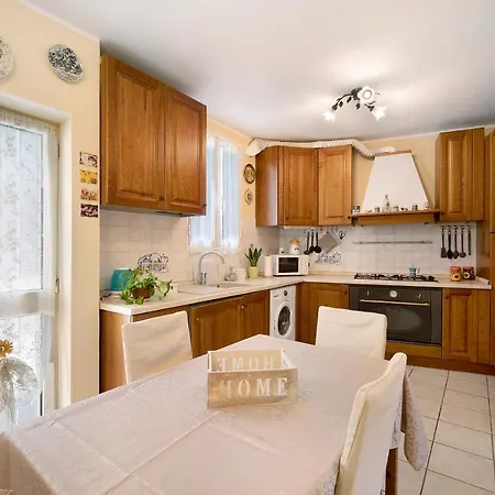 Holiday home Casa Sole Pontedassio